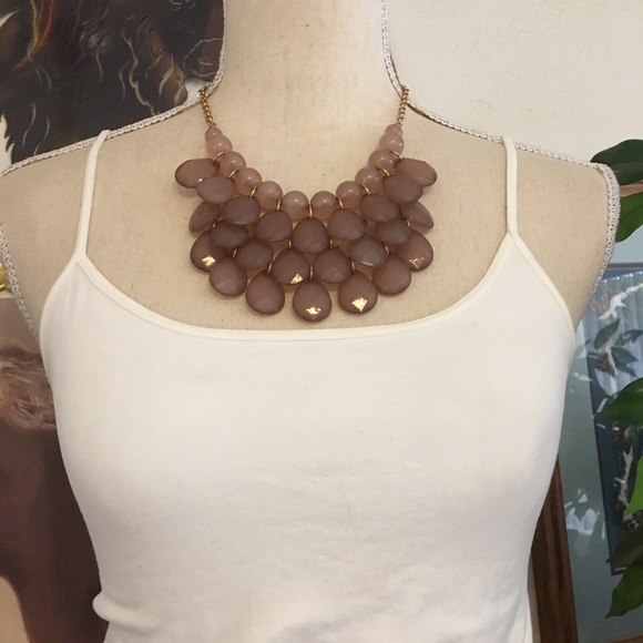 Rose multi layer beaded necklace - Picture 2 of 6